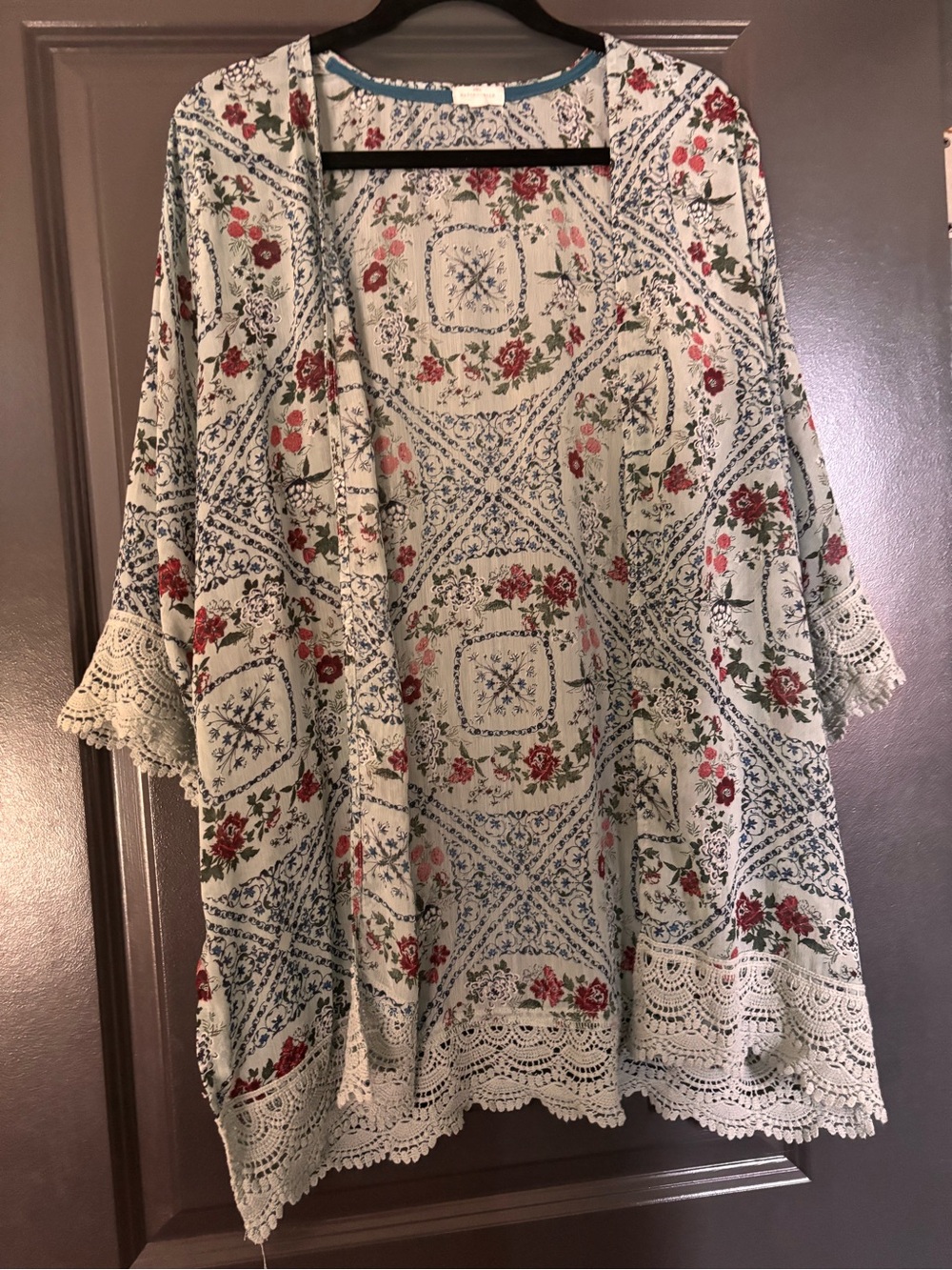 Floral Lace-Trim Kimono Cardigan - Cream with Red & Blue Floral Print